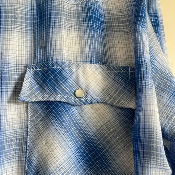 Vintage Pearl Snap Button Down - Picture 3 of 6